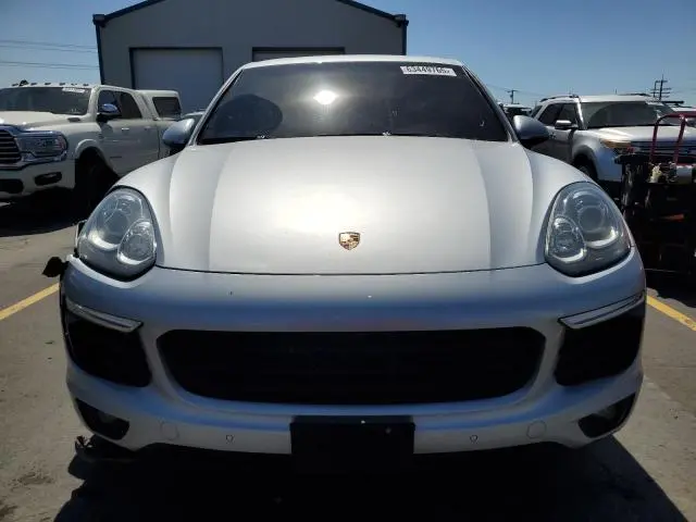 2016 PORSCHE CAYENNE   