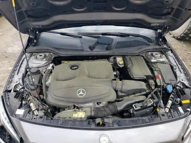 2017 MERCEDES-BENZ GLA 250 4MATIC  