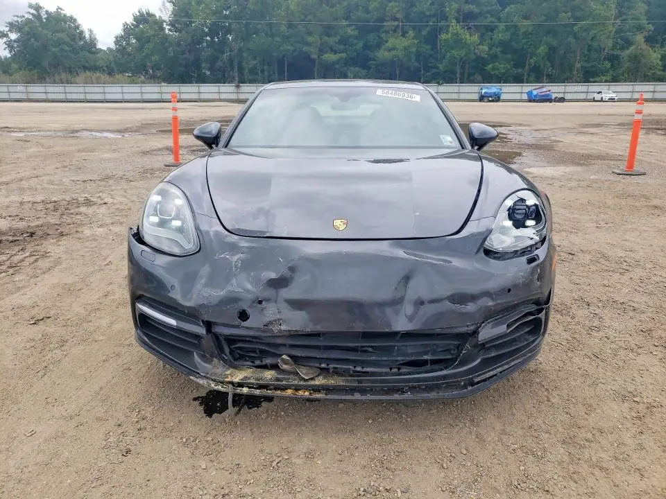 2017 PORSCHE PANAMERA 4S  