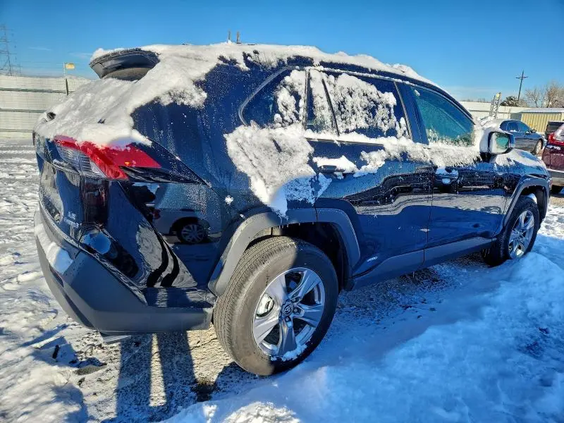 2024 TOYOTA RAV4 LE  