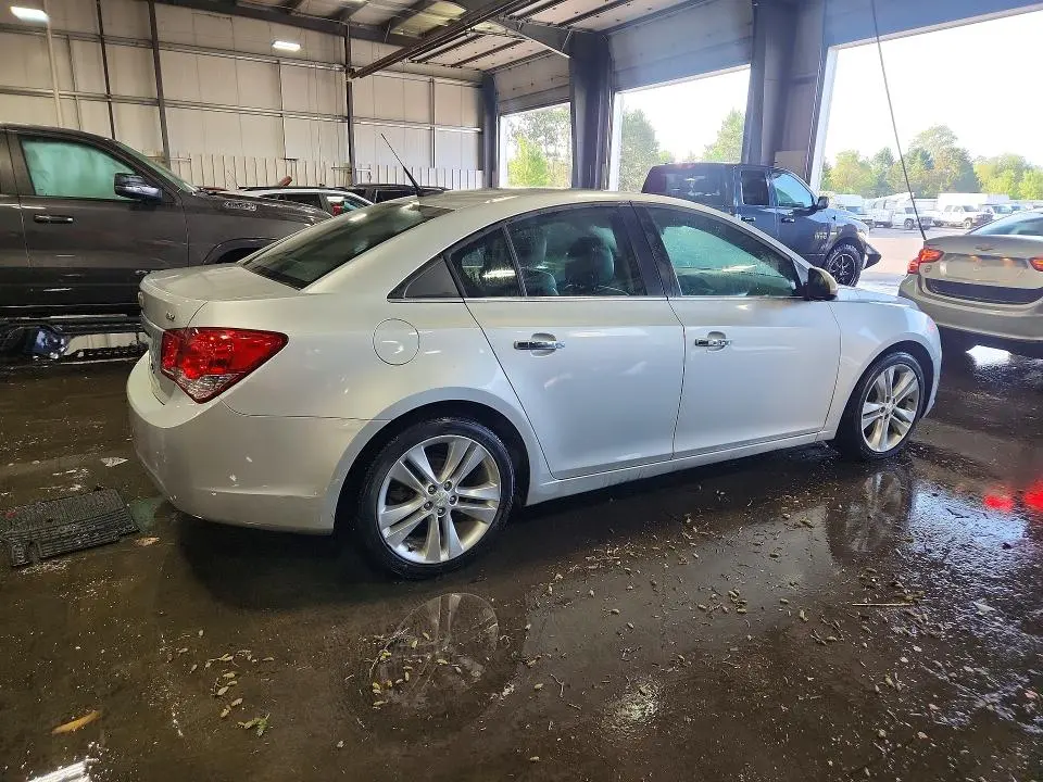 2012 CHEVROLET CRUZE LTZ  