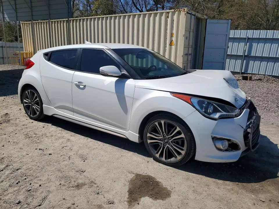 2016 HYUNDAI VELOSTER TURBO  