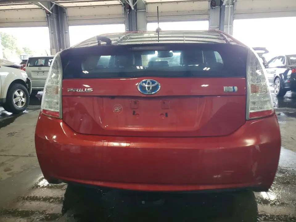 2011 TOYOTA PRIUS FIVE  