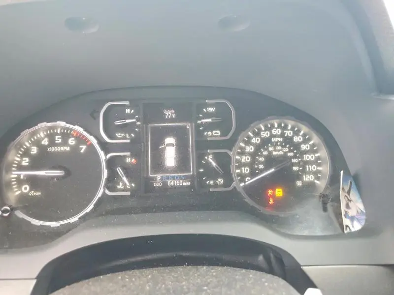 2019 TOYOTA TUNDRA CREWMAX SR5  