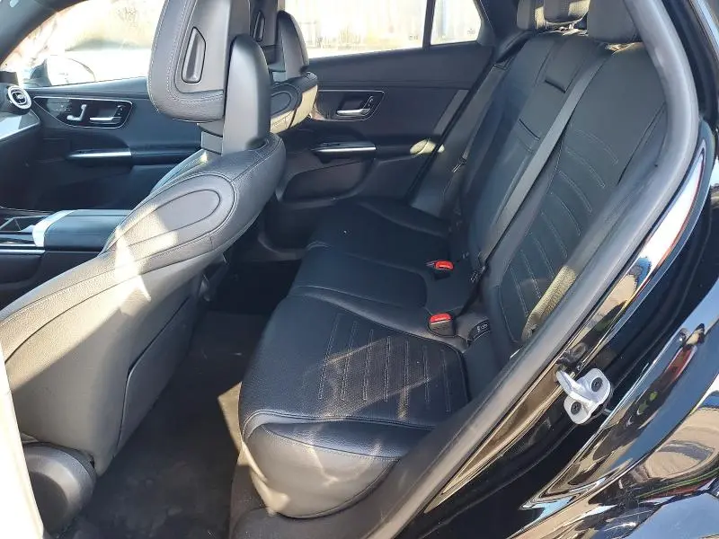 2025 MERCEDES-BENZ GLC COUPE 300 4MATIC  