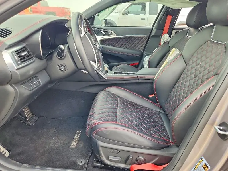 2023 GENESIS G70 3.3T STANDARD  
