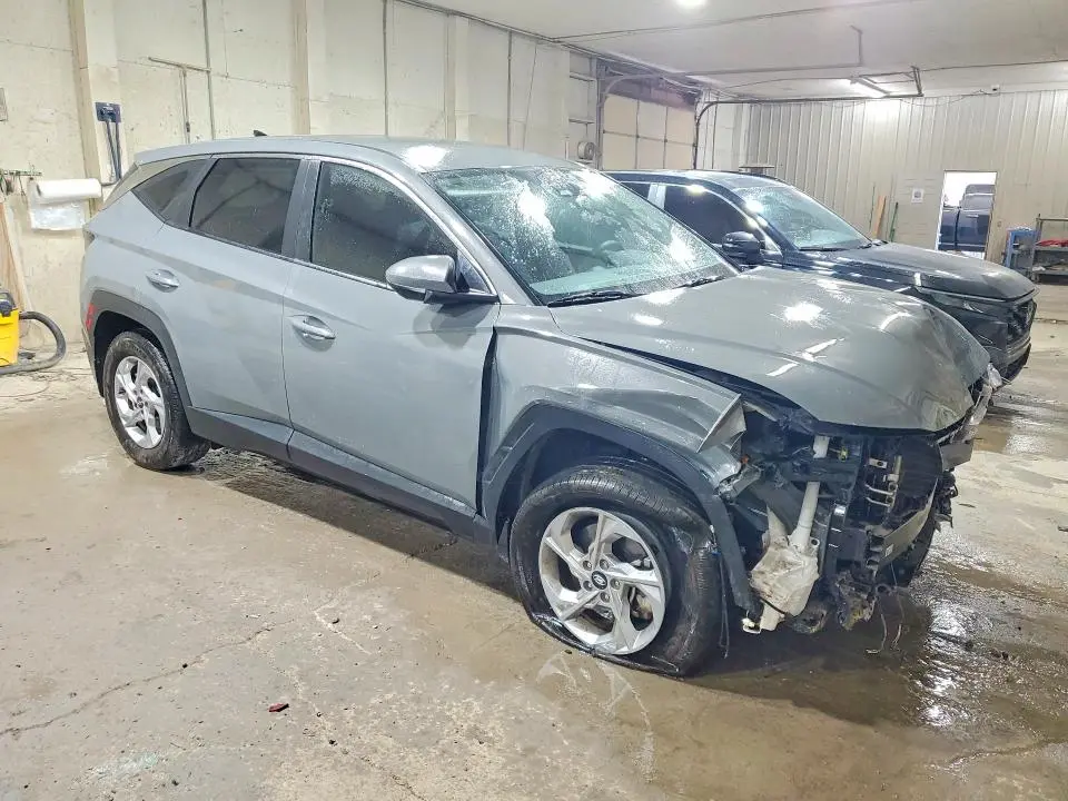 2024 HYUNDAI TUCSON SE  