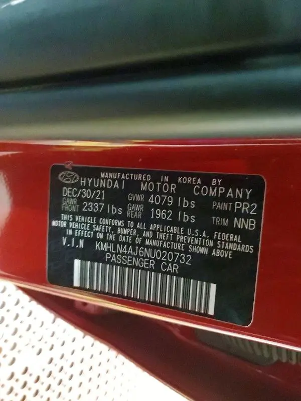 2022 HYUNDAI ELANTRA   