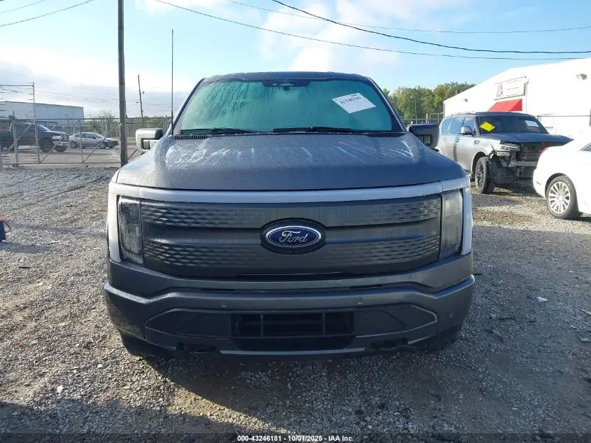 2023 FORD F-150 LIGHTNING XLT