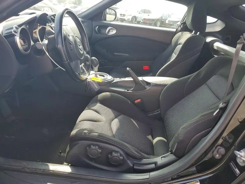 2015 NISSAN 370Z BASE  