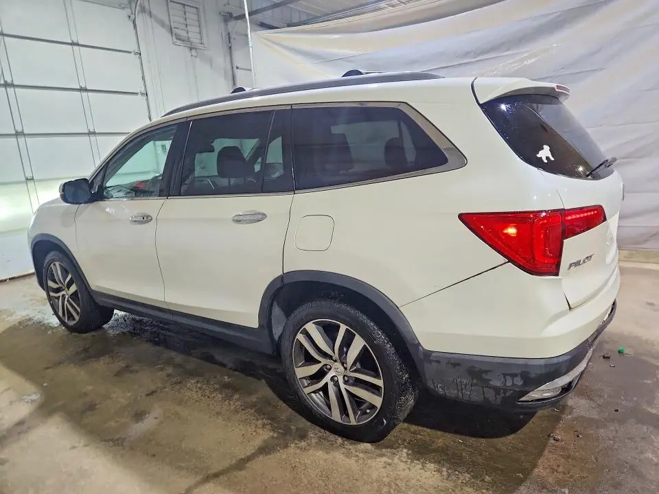 2016 HONDA PILOT TOURING  