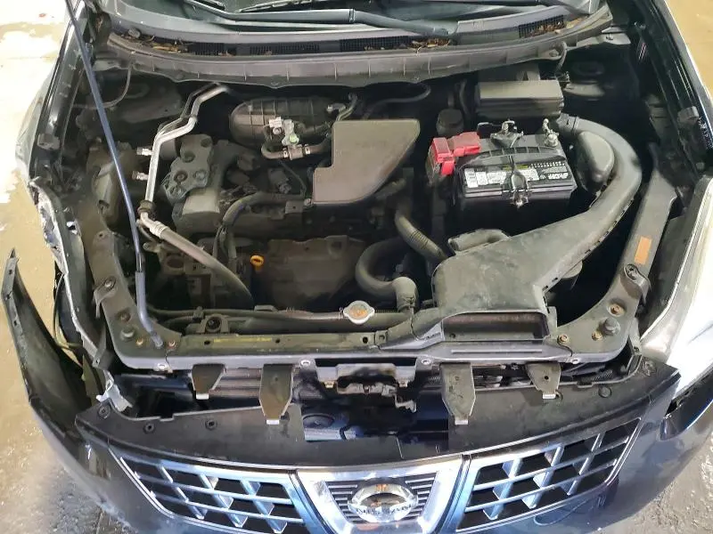 2010 NISSAN ROGUE S  