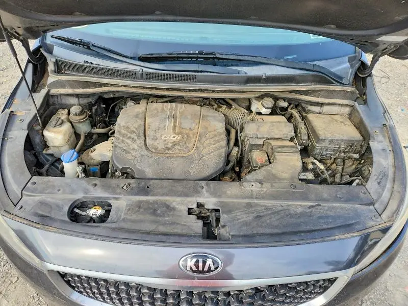 2015 KIA SEDONA LX  