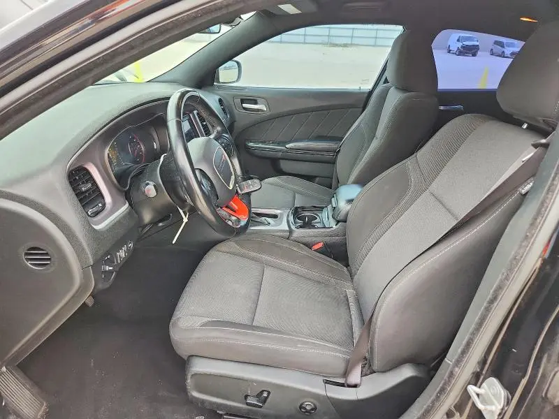 2019 DODGE CHARGER SXT  