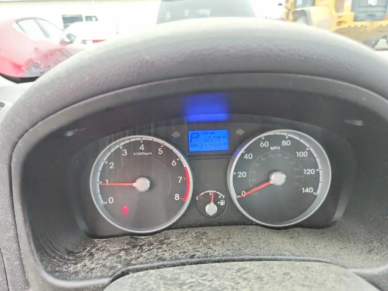 2010 HYUNDAI ACCENT GLS  