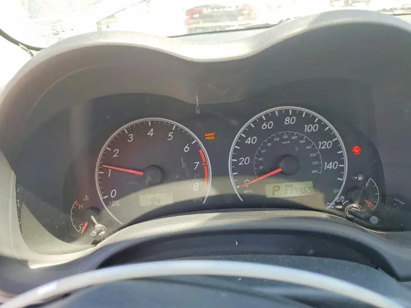 2013 TOYOTA COROLLA LE  