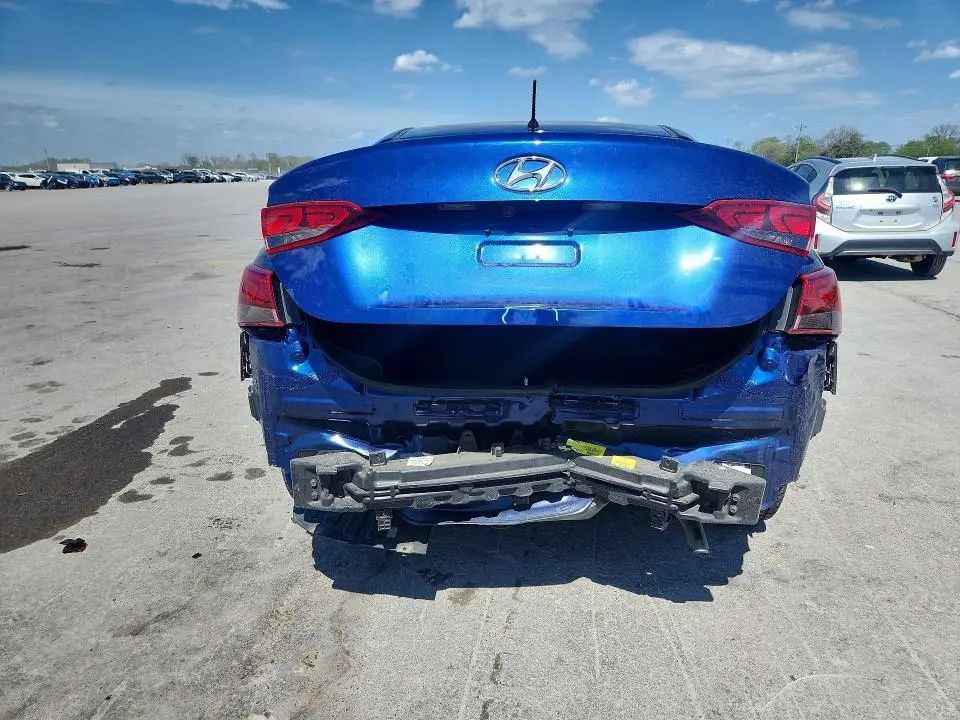2022 HYUNDAI ACCENT SE  