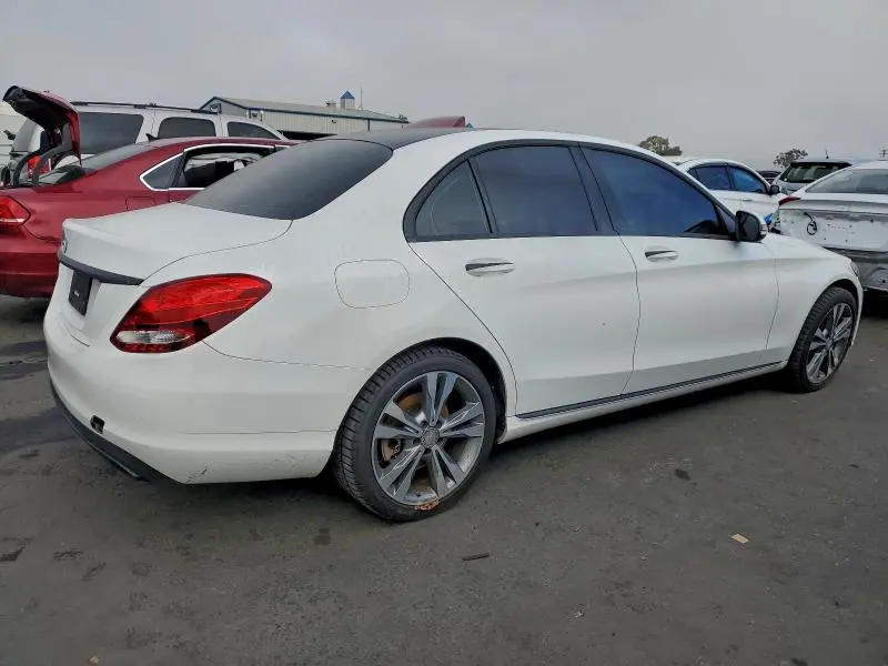 2016 MERCEDES-BENZ C 300  