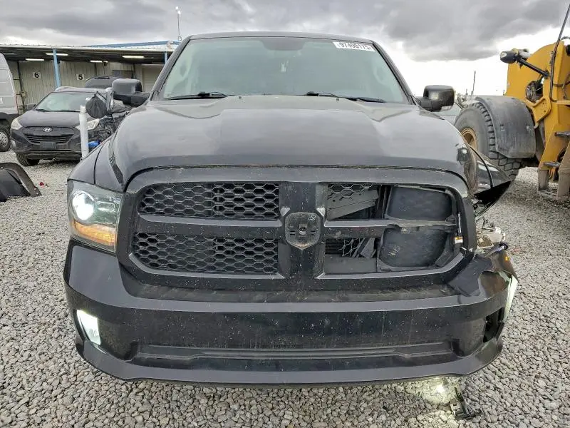 2018 RAM 1500 SPORT  