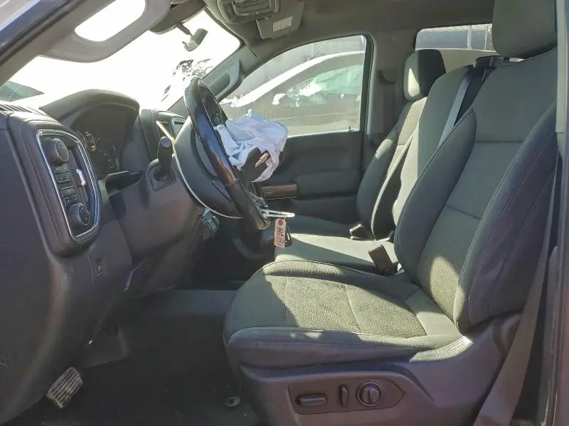 2020 CHEVROLET SILVERADO K1500 LT  