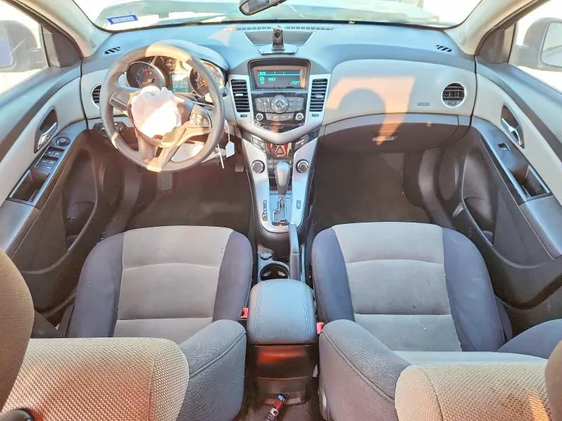 2013 CHEVROLET CRUZE LS  