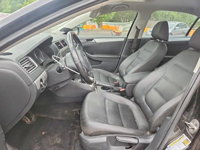 2012 VOLKSWAGEN JETTA TDI  