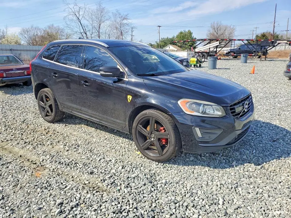 2016 VOLVO XC60 T5 PLATINUM  