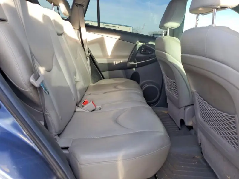 2011 TOYOTA RAV4 LIMITED  