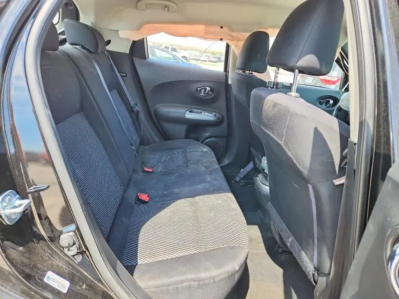 2015 NISSAN JUKE S  