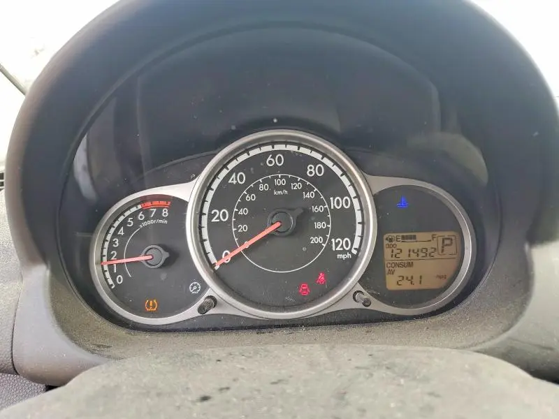 2013 MAZDA MAZDA2   