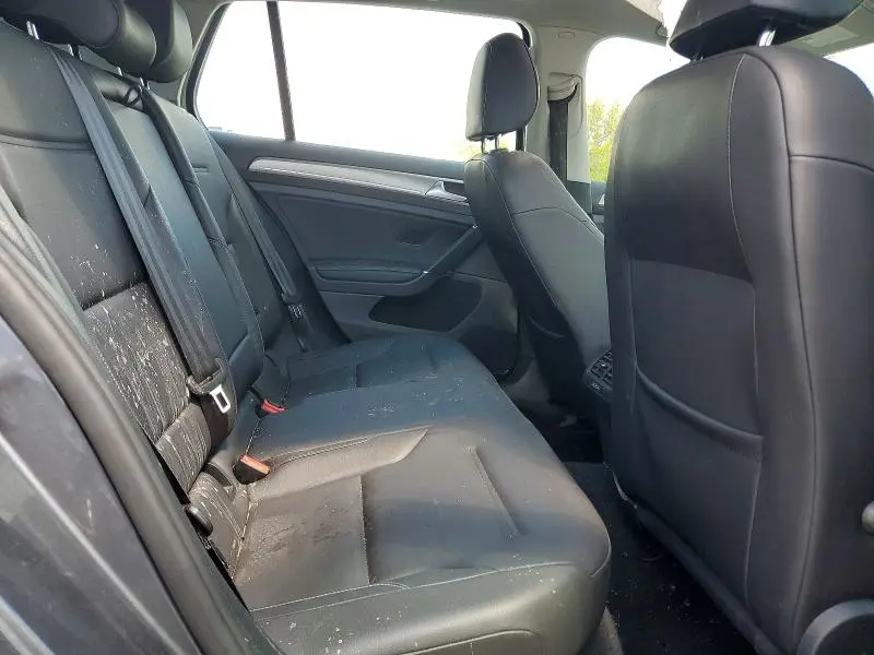 2015 VOLKSWAGEN GOLF   