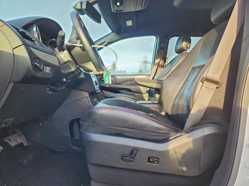 2019 DODGE GRAND CARAVAN GT  