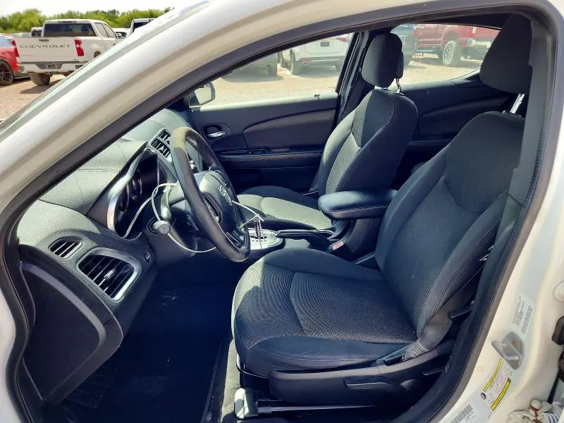 2013 DODGE AVENGER SE  