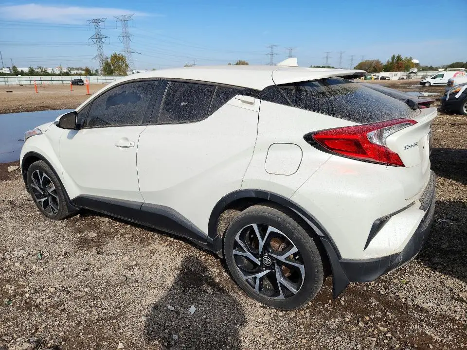 2018 TOYOTA C-HR XLE PREMIUM  