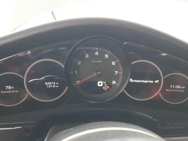 2018 PORSCHE PANAMERA 4  