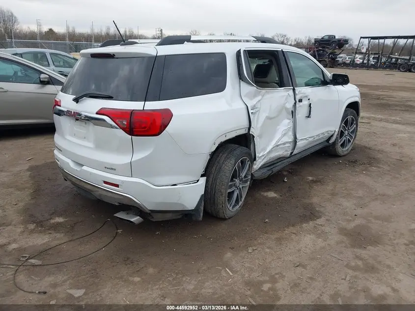 2018 GMC ACADIA DENALI