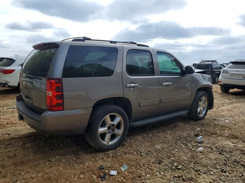 2011 CHEVROLET TAHOE C1500 LT  