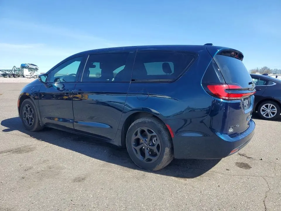 2022 CHRYSLER PACIFICA HYBRID TOURING L  