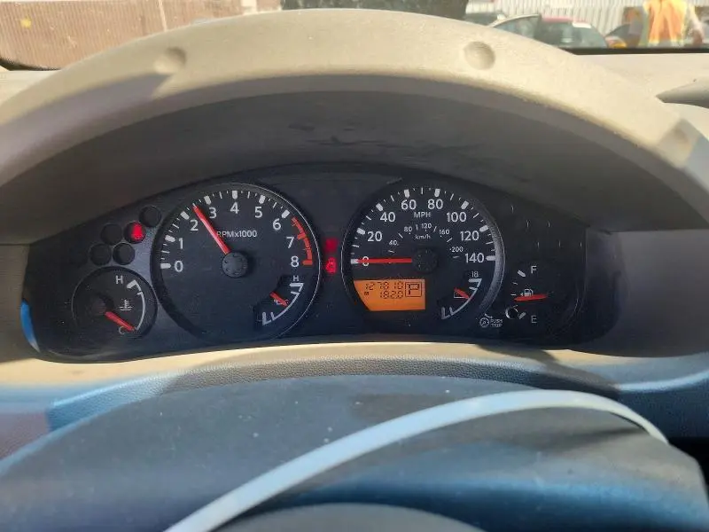 2010 NISSAN FRONTIER SE V6  
