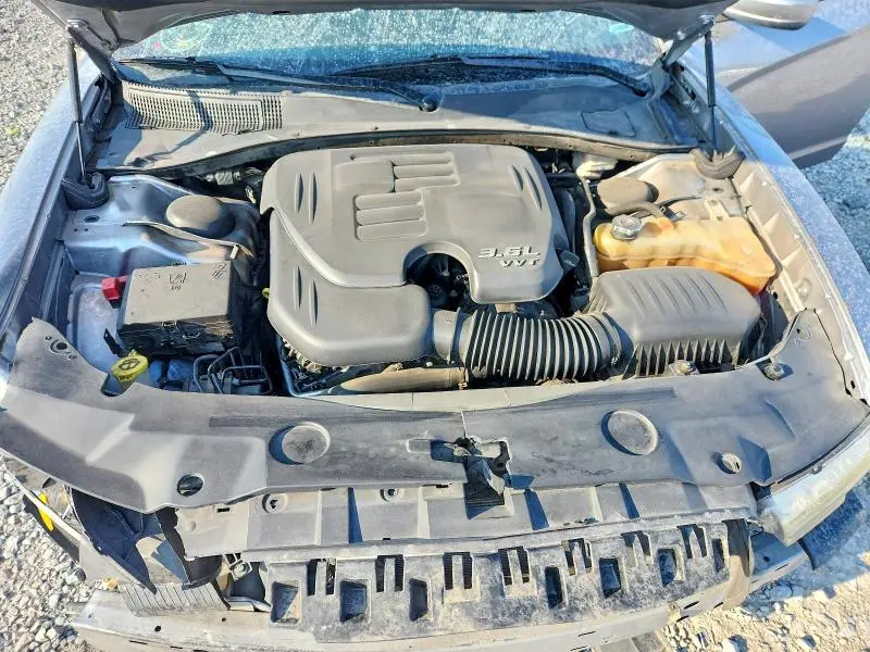 2014 DODGE CHARGER SE  