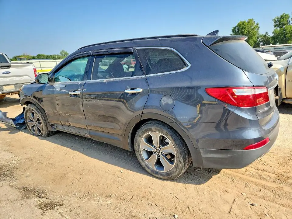 2016 HYUNDAI SANTA FE SE  