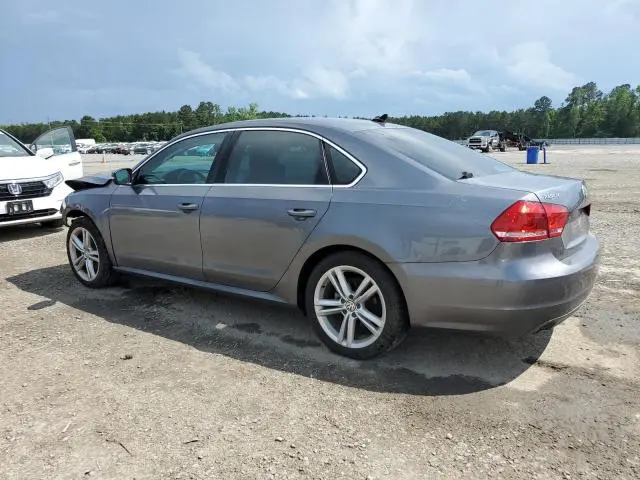 2014 VOLKSWAGEN PASSAT SE  