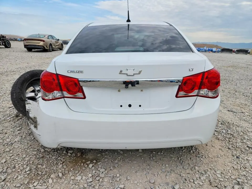 2014 CHEVROLET CRUZE LT  