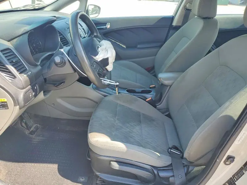 2015 KIA FORTE LX  