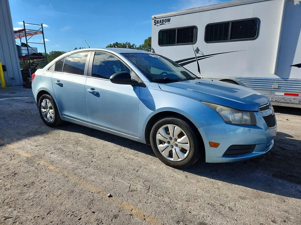 2012 CHEVROLET CRUZE LS  