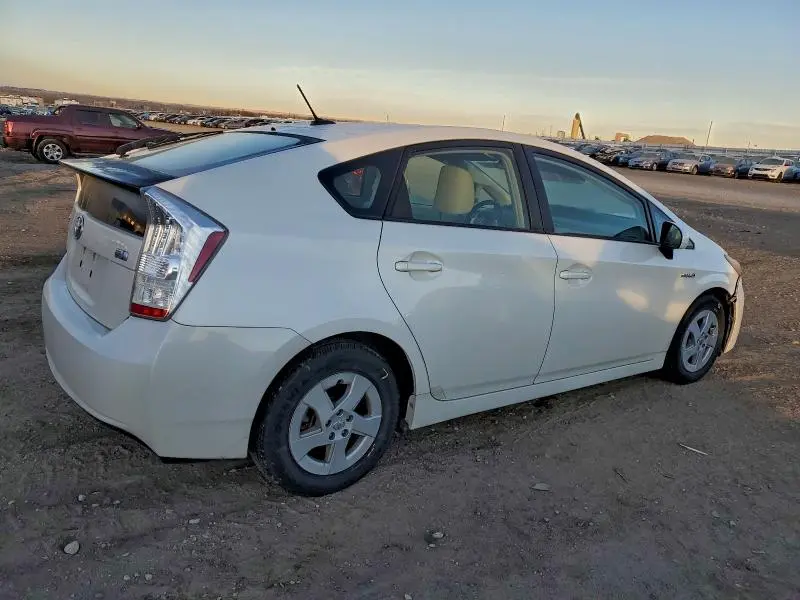 2010 TOYOTA PRIUS   
