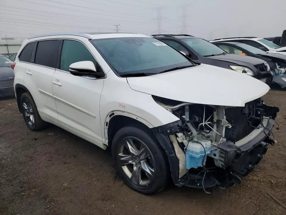 2017 TOYOTA HIGHLANDER LIMITED  