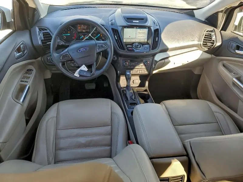 2017 FORD ESCAPE TITANIUM  