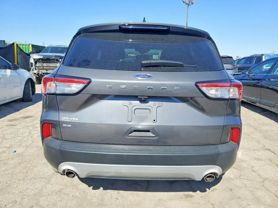 2021 FORD ESCAPE SE  
