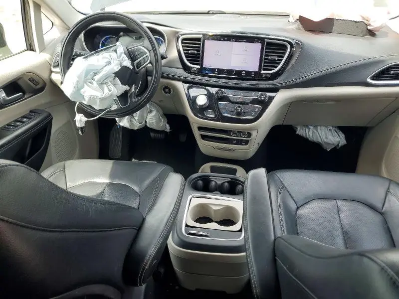 2022 CHRYSLER PACIFICA HYBRID TOURING L  